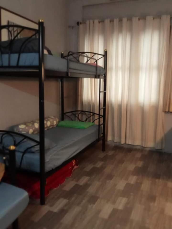 Apartament Bang Lumphu House&Bistro Bangkok Zewnętrze zdjęcie