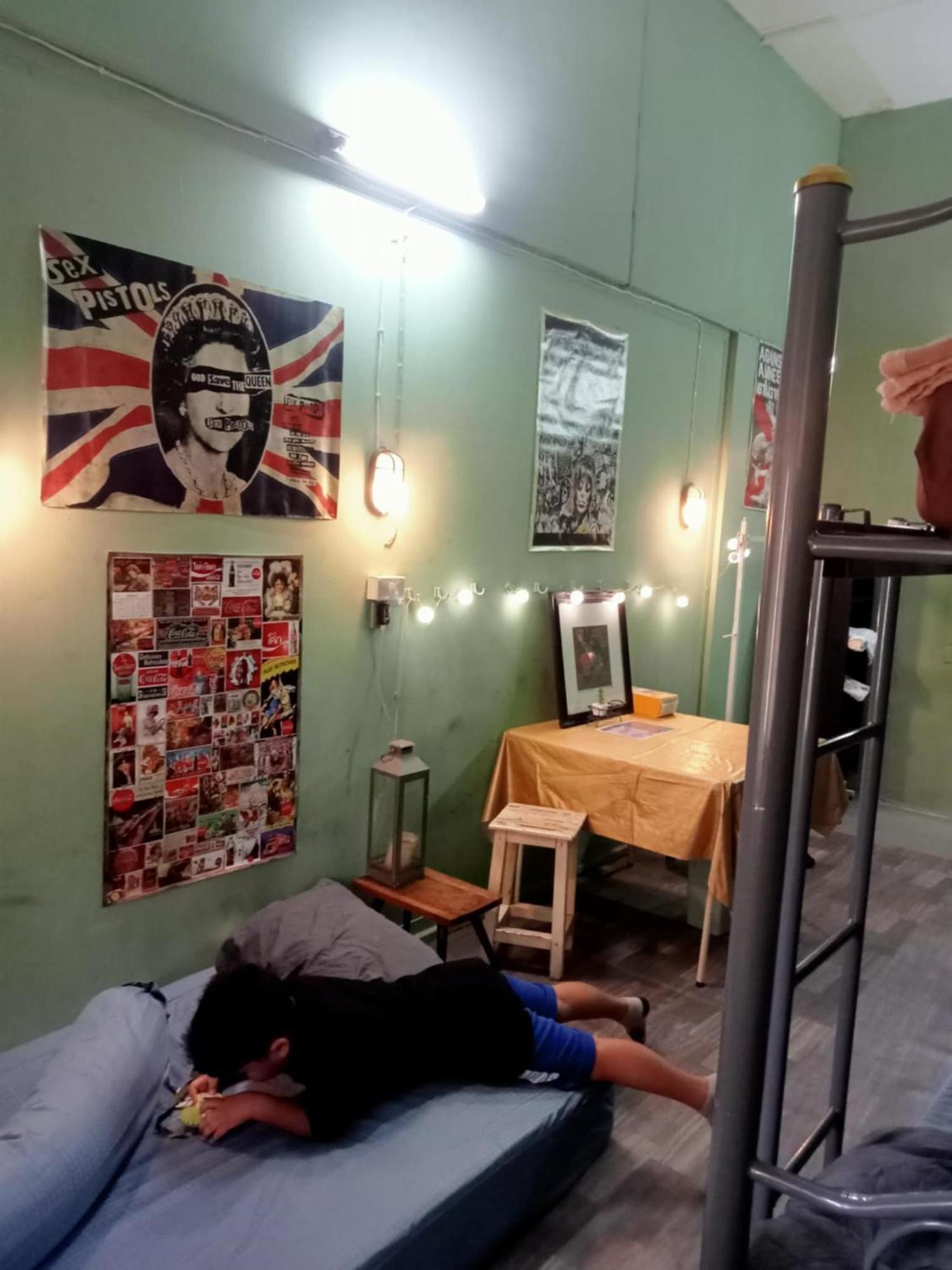 Apartament Bang Lumphu House&Bistro Bangkok Zewnętrze zdjęcie