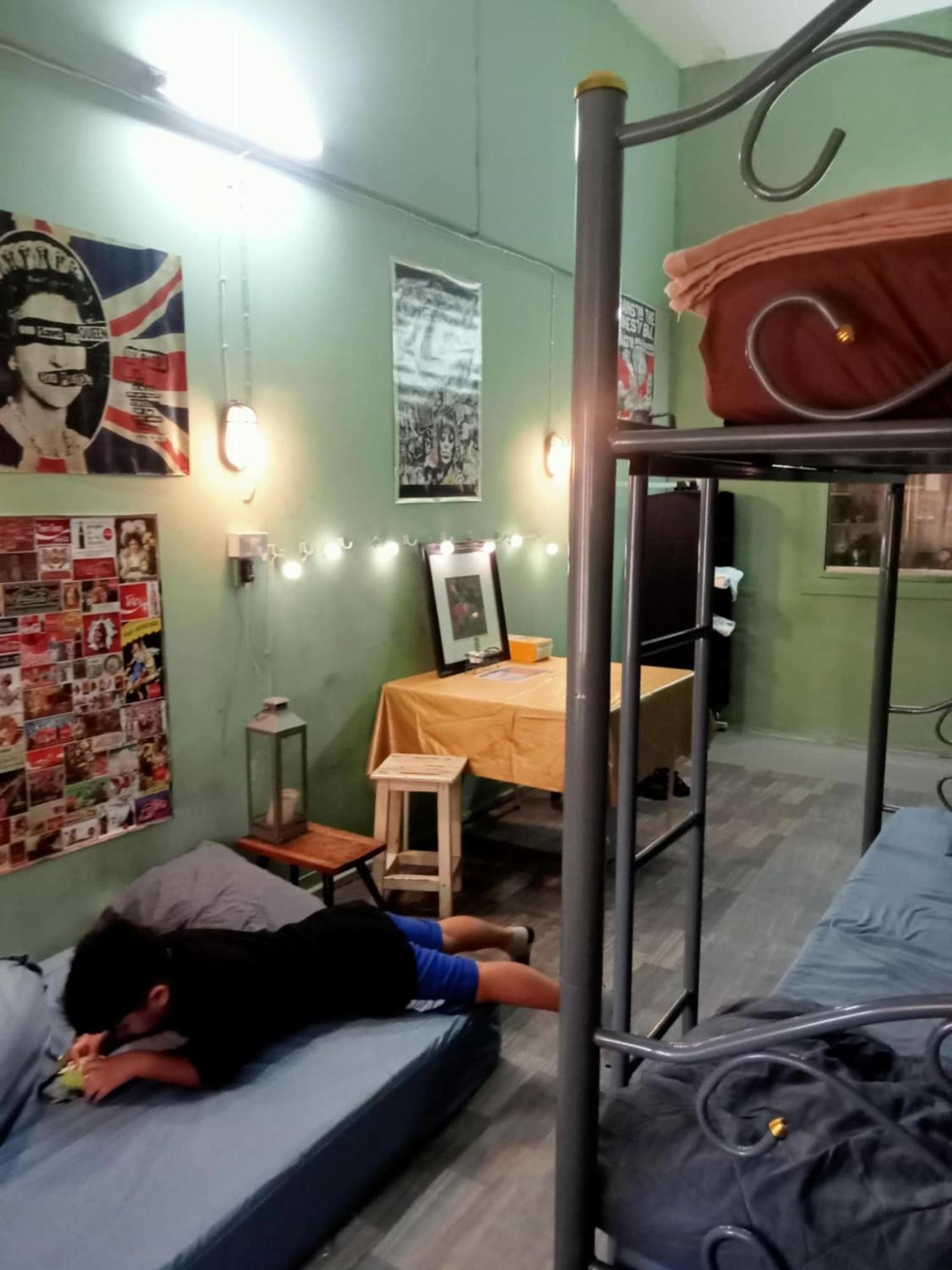 Apartament Bang Lumphu House&Bistro Bangkok Zewnętrze zdjęcie